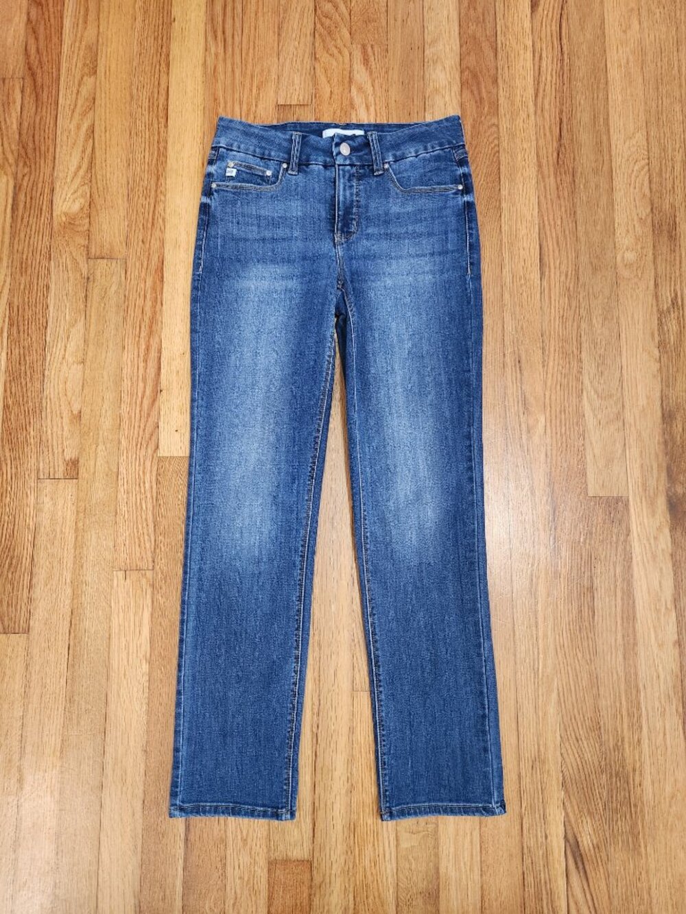 Seven7 Tummyless Slim Straight Jeans Size 4 Medium Wash Stretch